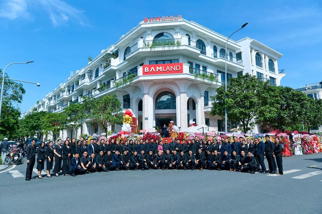 Bam Land tại Vạn Phúc City